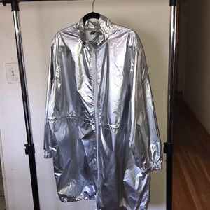Metallic windbreaker